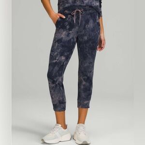 lululemon athletica Ready to Rulu Jogger Crop Women's Tie-Dye Pants Loungewear